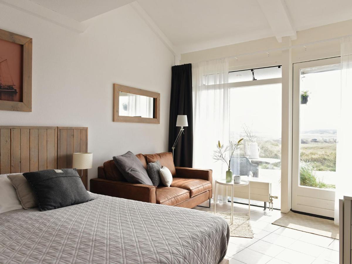 Modern Suites Near Beach Callantsoog Eksteriør bilde